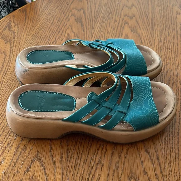 Danskos Women’s Sandals Size 38 - Picture 2 of 5
